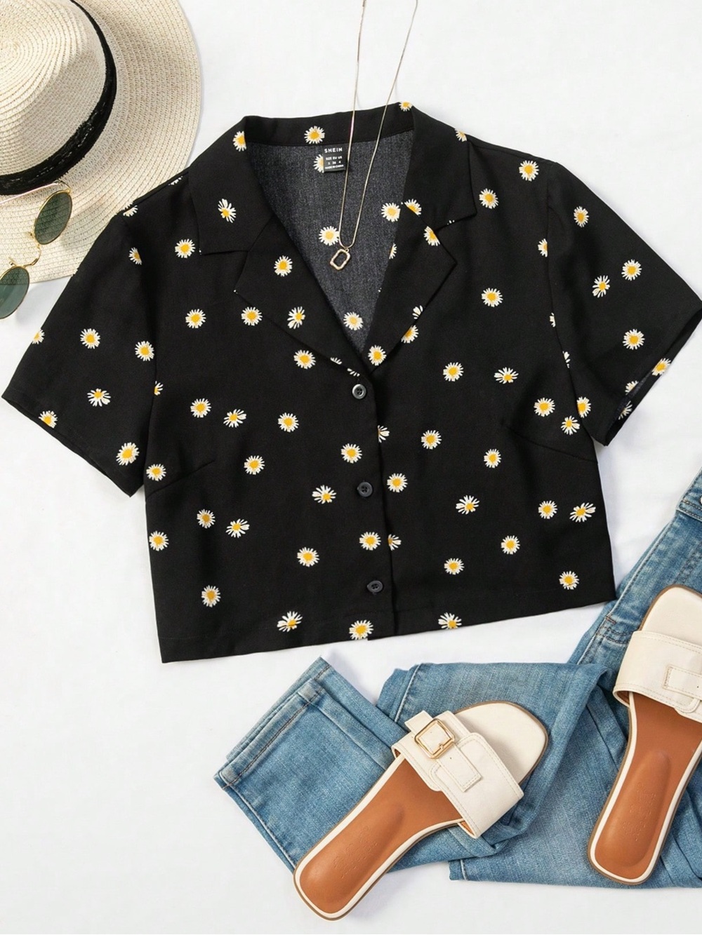 SHEIN Black Daisy Button-Front Crop Top